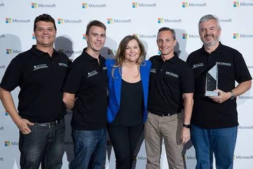 The Award winning Cytrack team